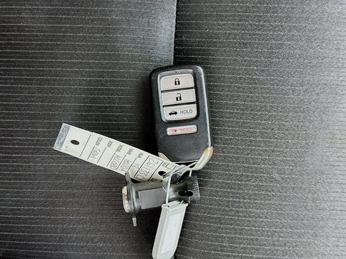Used 2018 Honda Accord Sport image 34