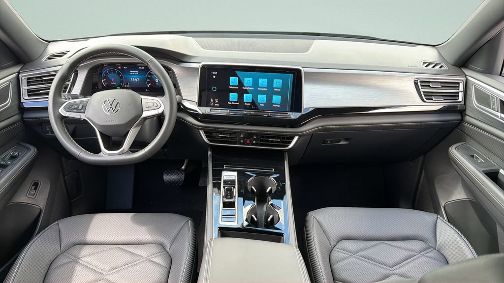 New 2026 Volkswagen Atlas Cross Sport SE FWD image 10
