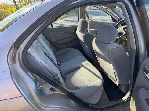 Used 2000 Nissan Sentra GXE image 11