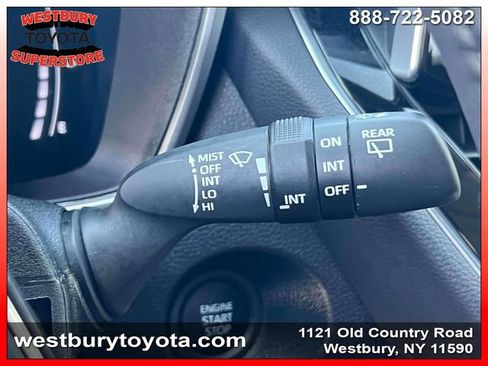 Used 2024 Toyota Corolla Cross XLE w/ Convenience Package image 28