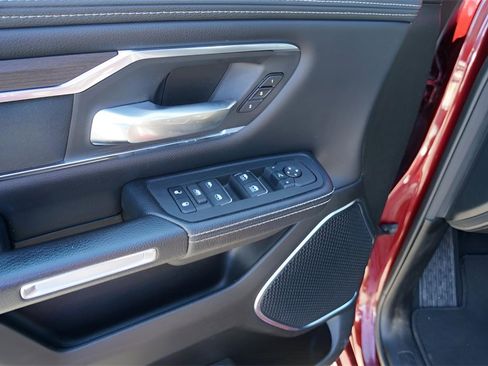 Used 2025 RAM 1500 Laramie image 13