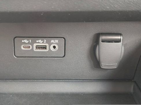 Used 2022 Nissan Altima 2.5 SR FWD image 18