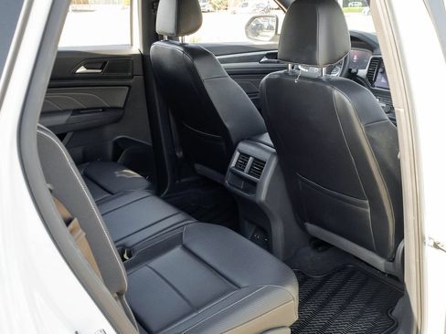 Used 2021 Volkswagen Atlas Cross Sport SEL FWD image 37