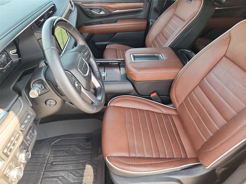 Used 2024 GMC Yukon Denali Ultimate AWD/4WD image 20