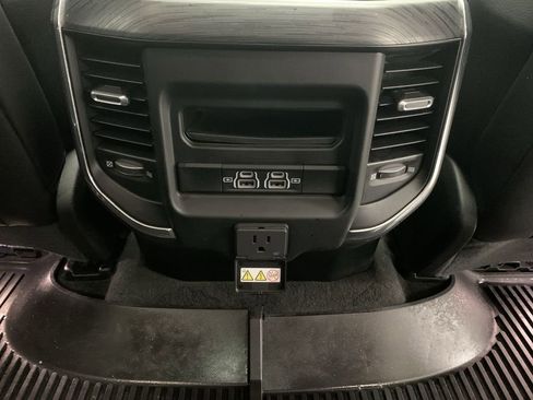 Used 2023 RAM 1500 Laramie AWD/4WD image 27