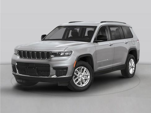 Used 2023 Jeep Grand Cherokee L Limited AWD/4WD image 1