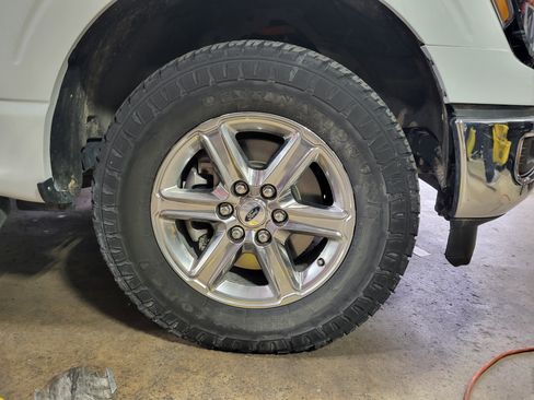 Used 2024 Ford F150 XLT w/ Mobile Office Package AWD/4WD image 5