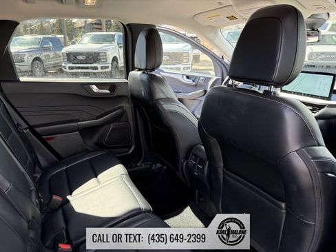 Used 2025 Ford Escape Platinum image 32