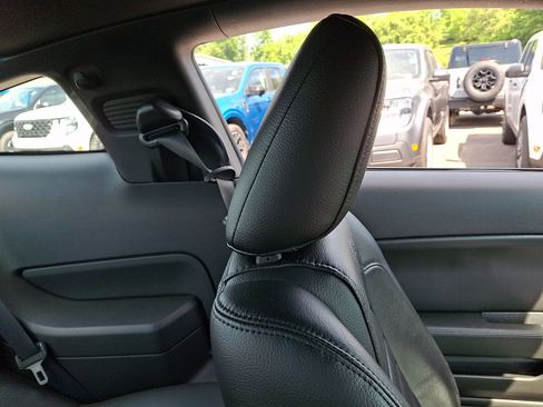 Used 2008 Ford Mustang Shelby GT500 RWD image 13