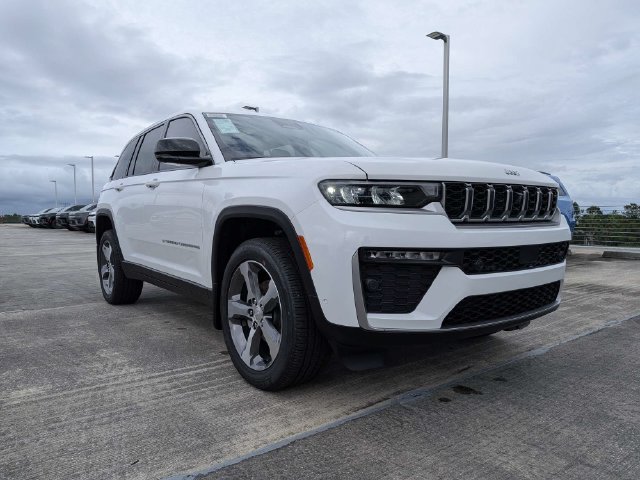 New 2026 Jeep Grand Cherokee Limited w/ Luxury Tech Group II AWD/4WD image 2