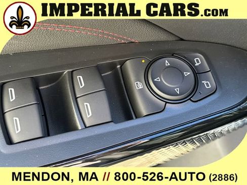 New 2026 Chevrolet Trax RS w/ Sunroof Package image 21