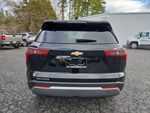 New 2026 Chevrolet Equinox LT w/ Convenience Package II image 6