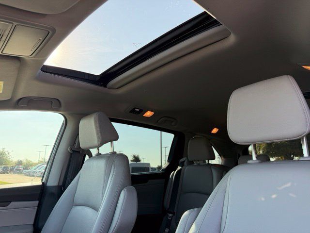Used 2020 Honda Odyssey EX-L image 12