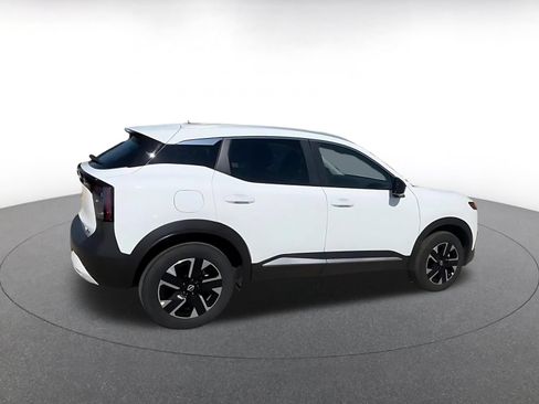 Used 2026 Nissan Kicks SV w/ Cold Weather Package AWD/4WD image 15
