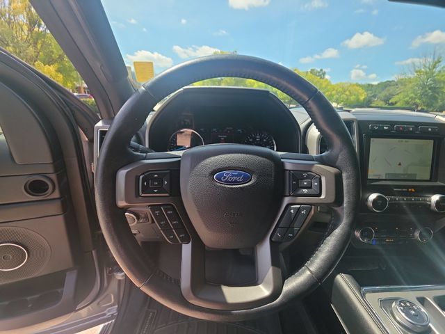 Used 2020 Ford Expedition XLT w/ Equipment Group 202A AWD/4WD image 14