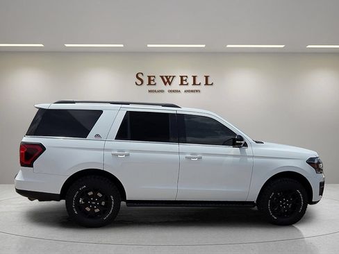Used 2022 Ford Expedition Timberline AWD/4WD image 5