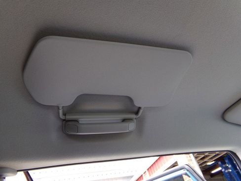 Used 2011 Toyota FJ Cruiser 4WD w/ Convenience Pkg image 51