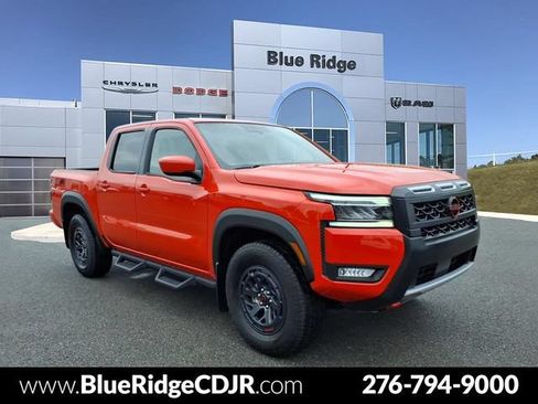 Used 2025 Nissan Frontier PRO-4X AWD/4WD image 1
