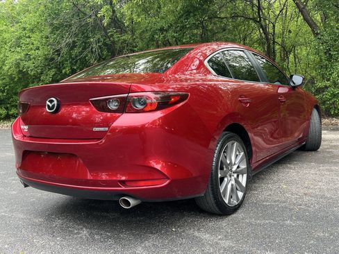 Used 2019 MAZDA MAZDA3 AWD Sedan w/ Select Package image 6