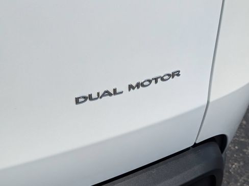 Used 2026 Tesla Model Y Long Range AWD/4WD image 22