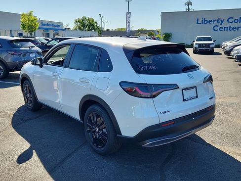 New 2026 Honda HR-V Sport image 4