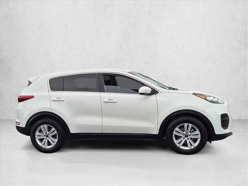 Used 2019 Kia Sportage LX FWD image 5