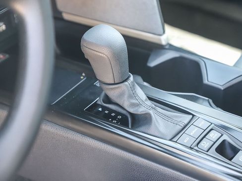 Used 2025 Toyota Camry LE FWD image 19