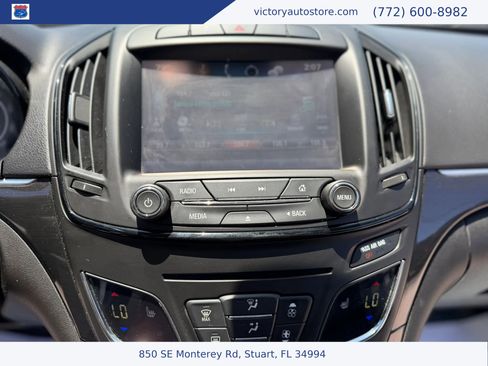 Used 2017 Buick Regal Sport Touring FWD image 25