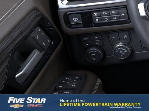 New 2026 GMC Yukon Denali Ultimate w/ LPO, Illumination Package AWD/4WD image 22
