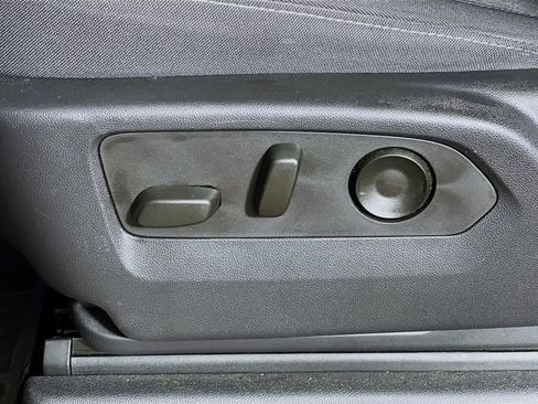 Used 2023 Chevrolet Silverado 1500 LT Trail Boss AWD/4WD image 11