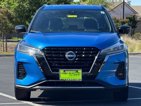 Used 2024 Nissan Kicks SR FWD image 7