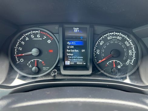 Used 2023 Toyota Tacoma SR image 16