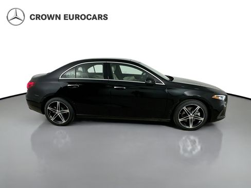 Certified 2022 Mercedes-Benz A 220 4MATIC image 4