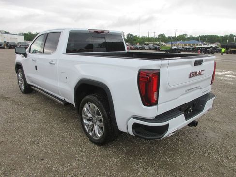 New 2026 GMC Sierra 1500 Denali w/ Denali Reserve Package AWD/4WD image 7