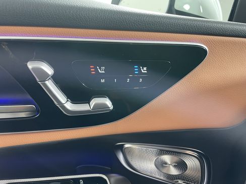 New 2026 Mercedes-Benz GLC 300 image 21
