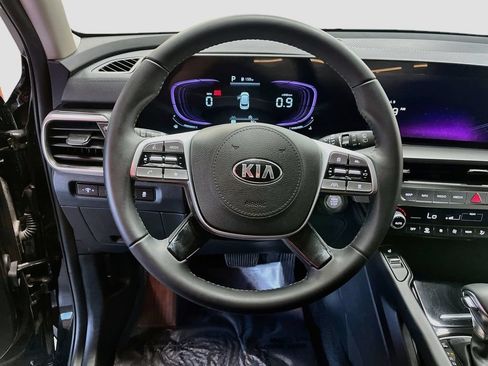 Used 2025 Kia Telluride S AWD/4WD image 11