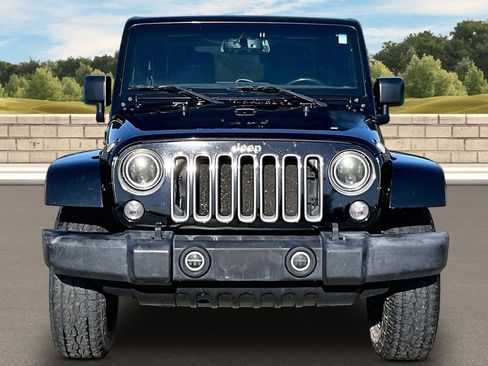 Used 2016 Jeep Wrangler Sahara w/ Connectivity Group AWD/4WD image 3