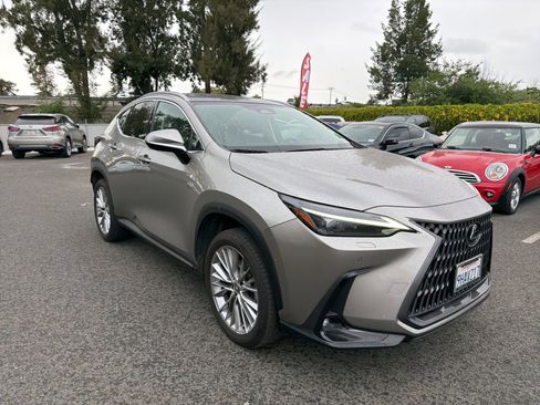Used 2024 Lexus NX 350 AWD w/ Vision Package image 2