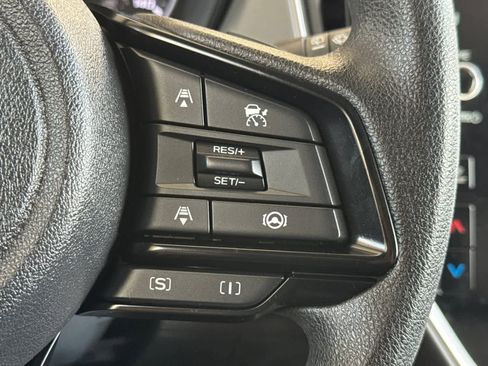Used 2024 Subaru Crosstrek 2.0i Premium AWD/4WD image 26