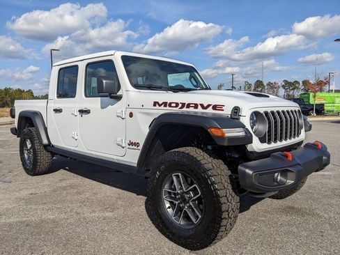 New 2026 Jeep Gladiator Mojave image 16