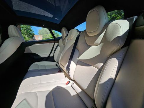 Used 2023 Tesla Model S AWD/4WD image 62