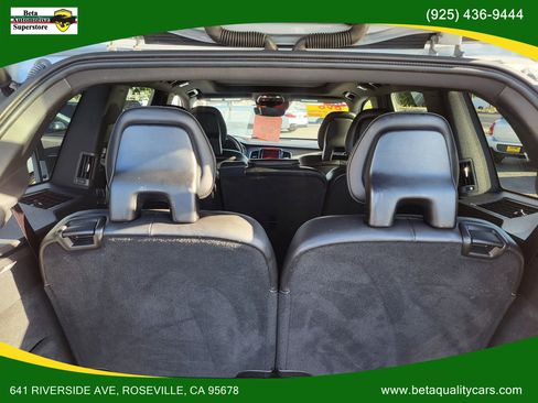 Used 2017 Volvo XC90 T6 R-Design w/ Vision Package image 20