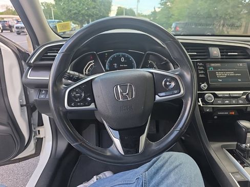 Used 2020 Honda Civic EX-L image 14