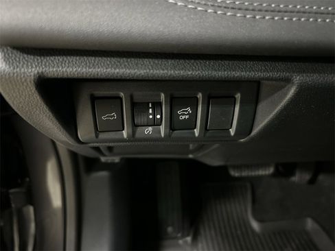 Certified 2022 Subaru Outback Limited XT image 17