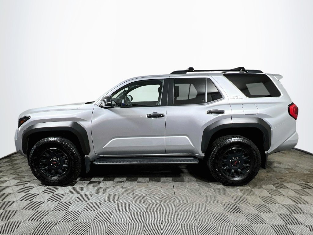 Certified 2025 Toyota 4Runner TRD Off-Road AWD/4WD image 4