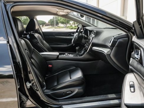 Used 2020 Nissan Maxima 3.5 SV w/ Floor Mat Group FWD image 37