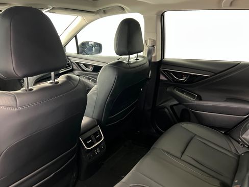 Used 2025 Subaru Outback Touring XT AWD/4WD image 19