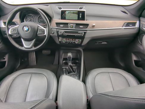 Used 2017 BMW X1 xDrive28i image 13