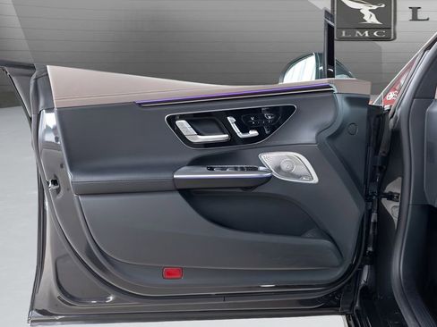 Used 2023 Mercedes-Benz EQE 350+ 4MATIC Sedan image 33