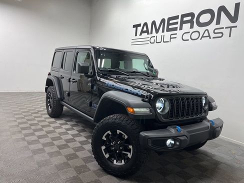 Used 2025 Jeep Wrangler Unlimited Rubicon 4xe w/ Safety Group image 13